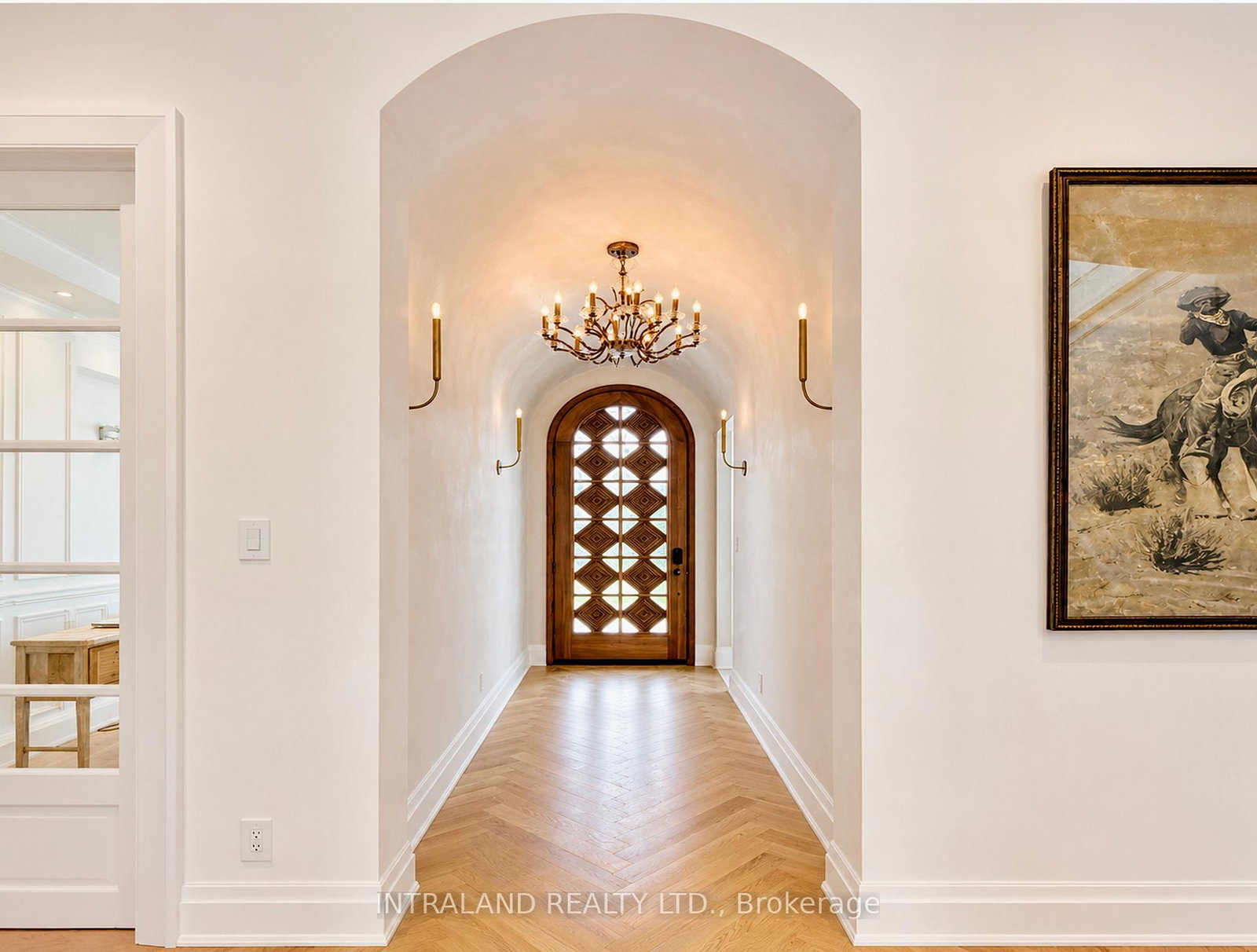 39 Chandos Avenue, Toronto, ON, photo 2
