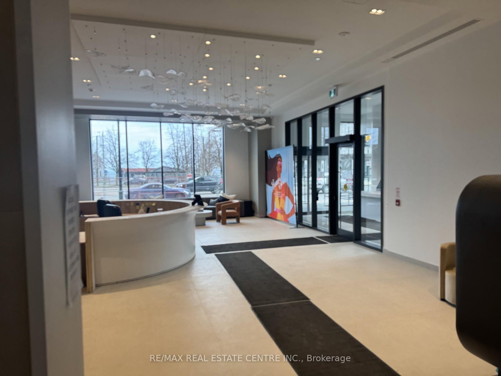 2075 Lakeshore Road - Photo 6
