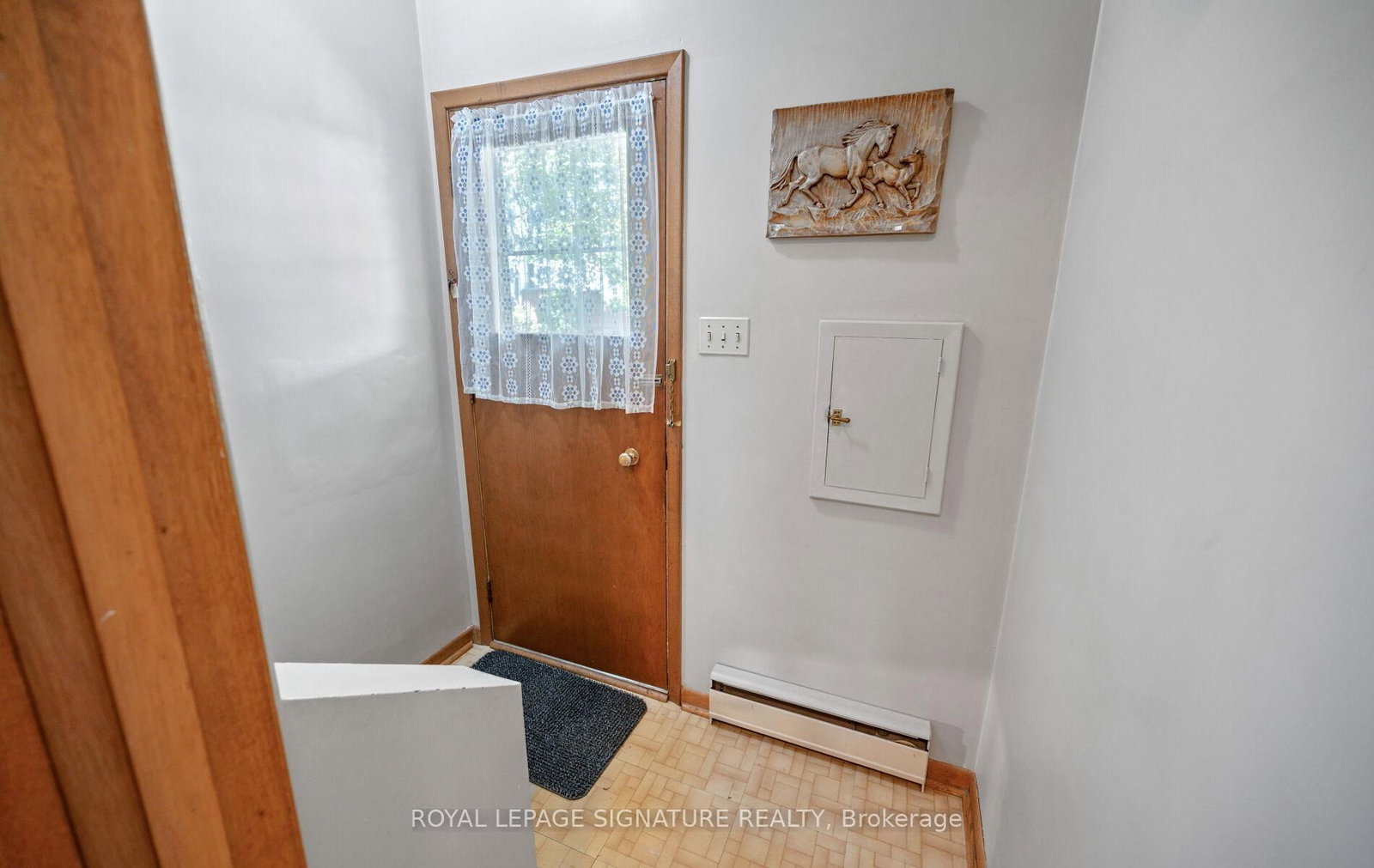 2585 Jarvis Street - Photo 21