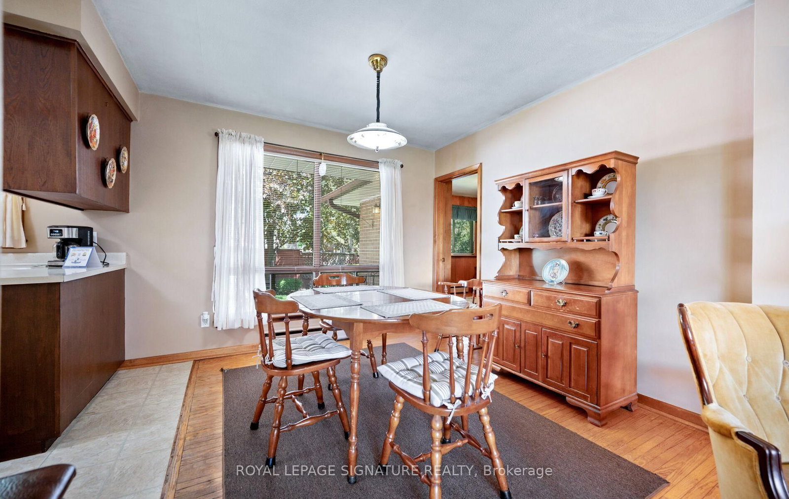 2585 Jarvis Street - Photo 9