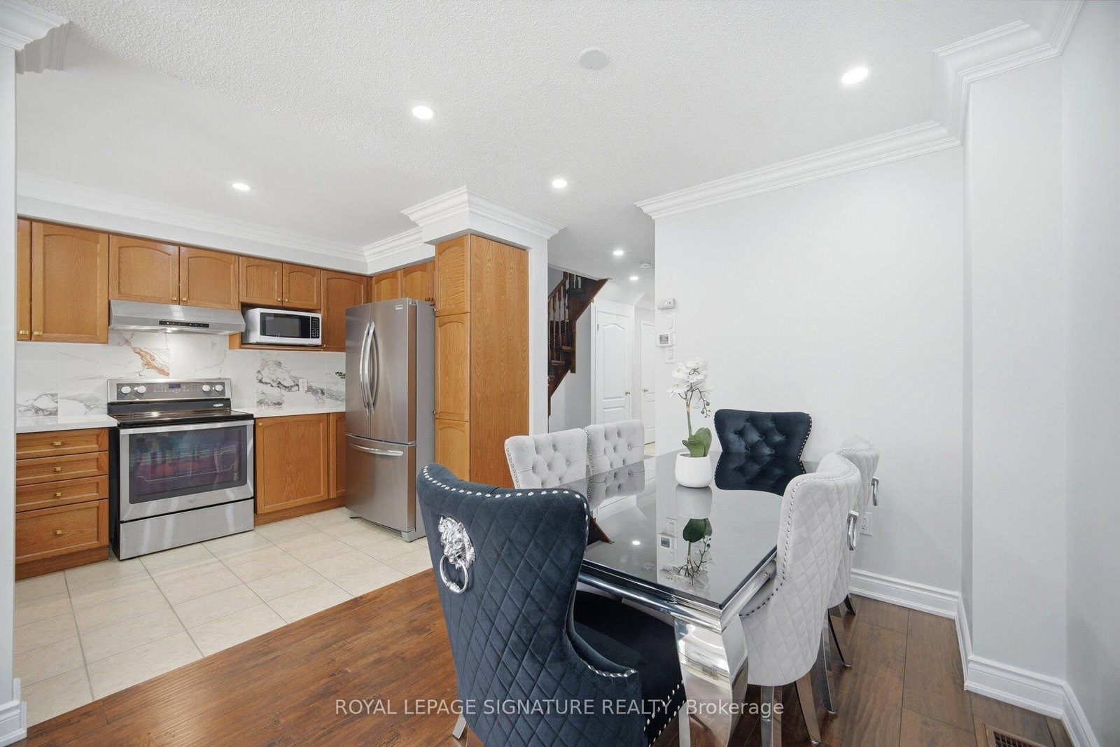 33 Bay Breeze Drive • Brampton, ON photo 13