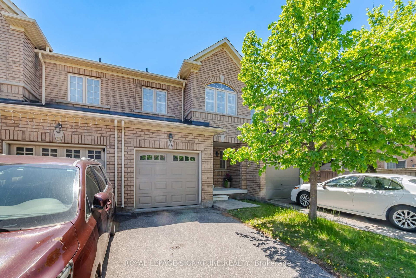 33 Bay Breeze Drive • Brampton, ON photo 4