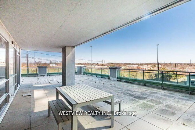405 - 16 Brookers Lane