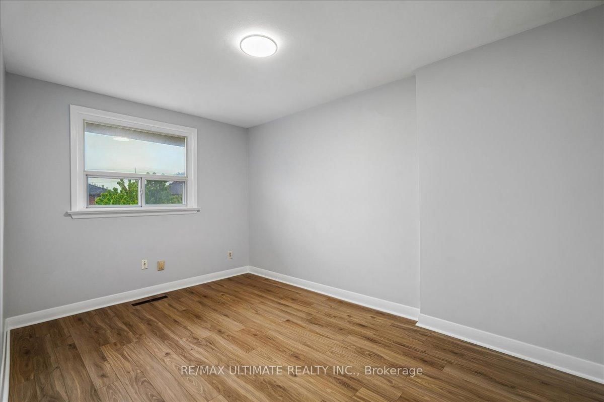12 Thurodale Avenue • Toronto, ON photo 11