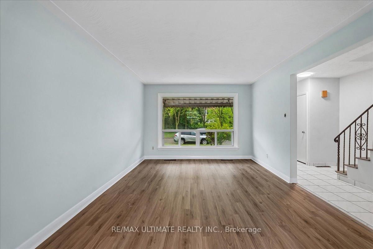 12 Thurodale Avenue • Toronto, ON photo 22