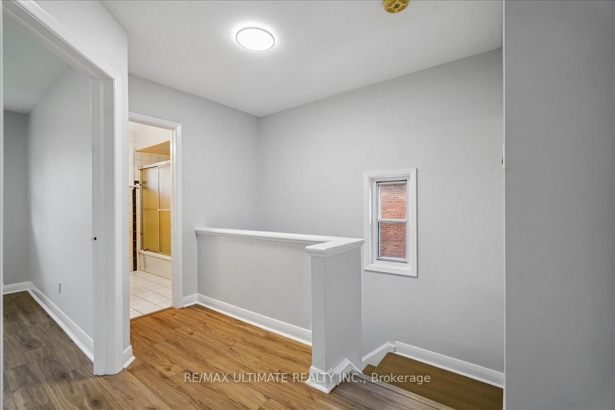 12 Thurodale Avenue • Toronto, ON photo 26