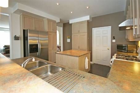 4825 Fulwell Rd, Mississauga, L5M7J8 | Image 3