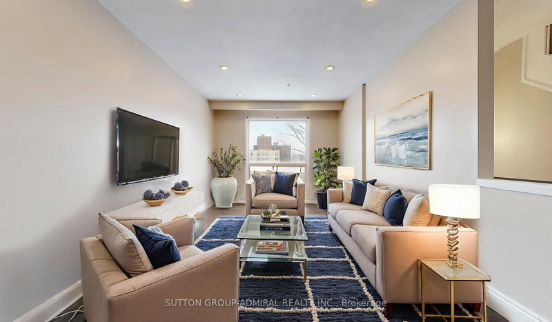 8 - 64 Bronte Street S