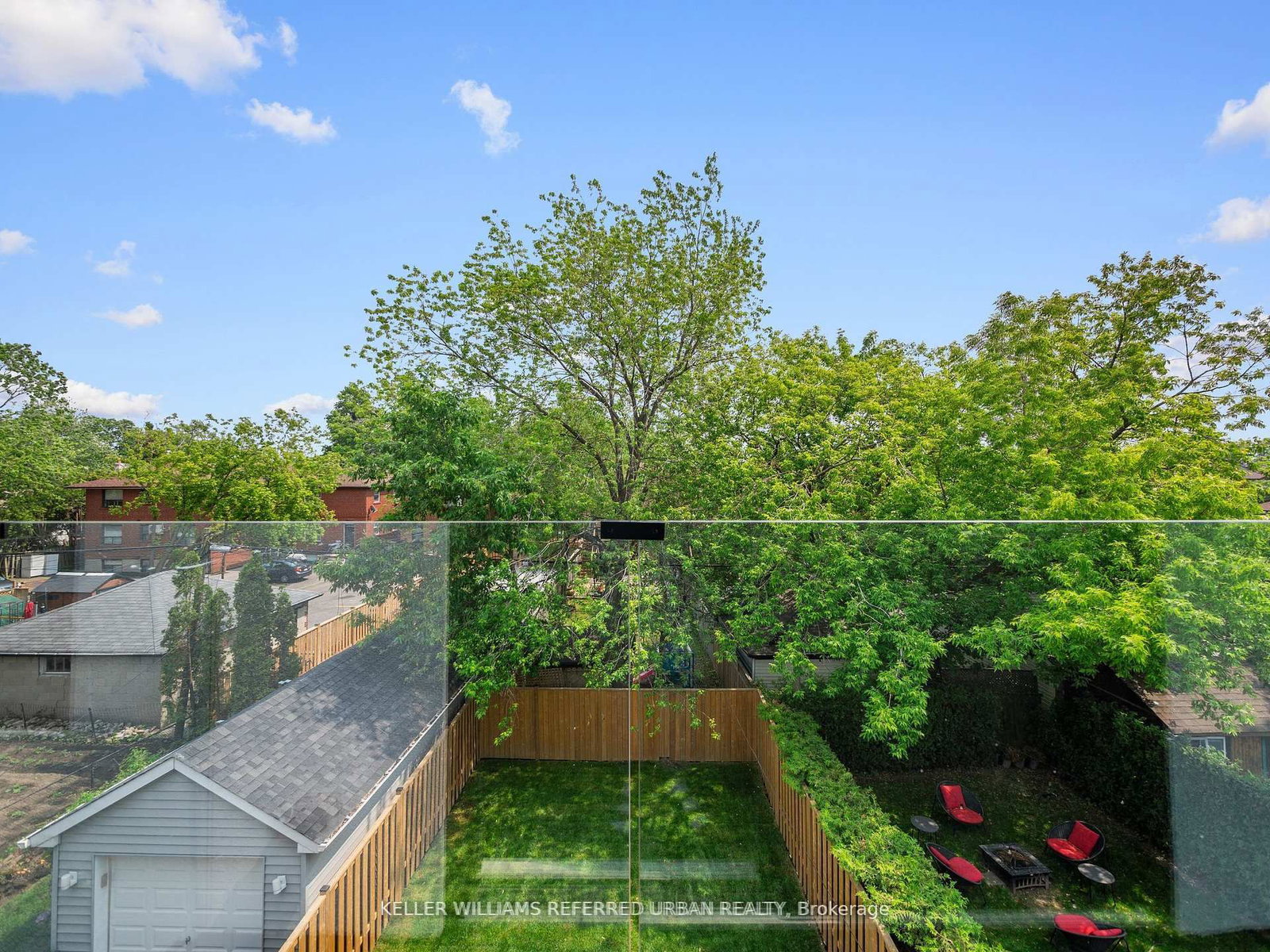 327 Melrose Street - Photo 29