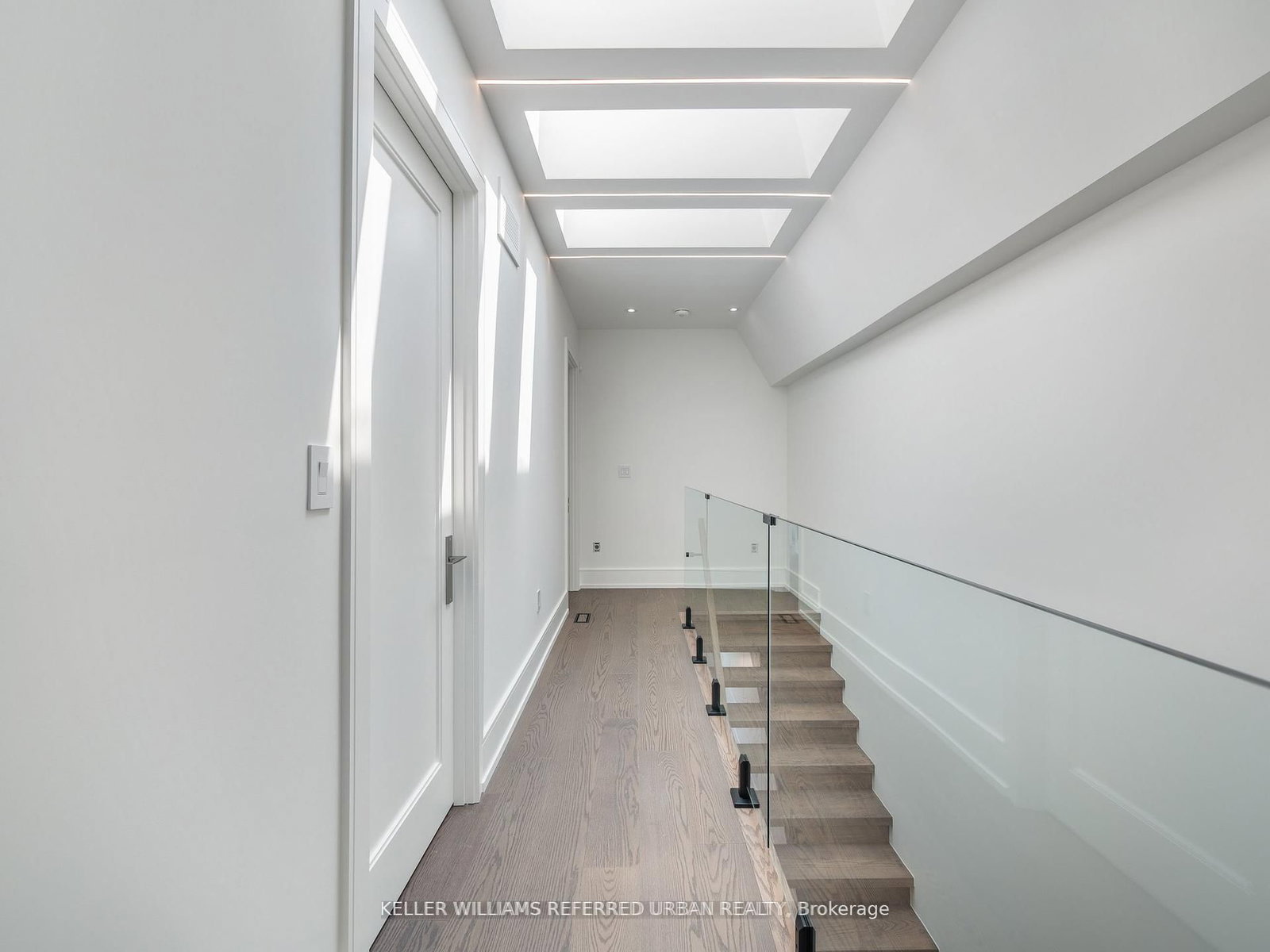 327 Melrose Street - Photo 30