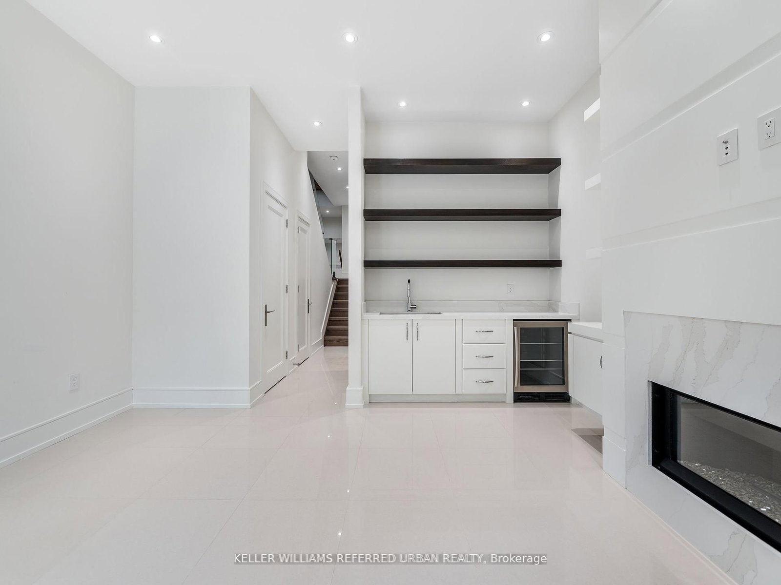 327 Melrose Street • Toronto, ON photo 39