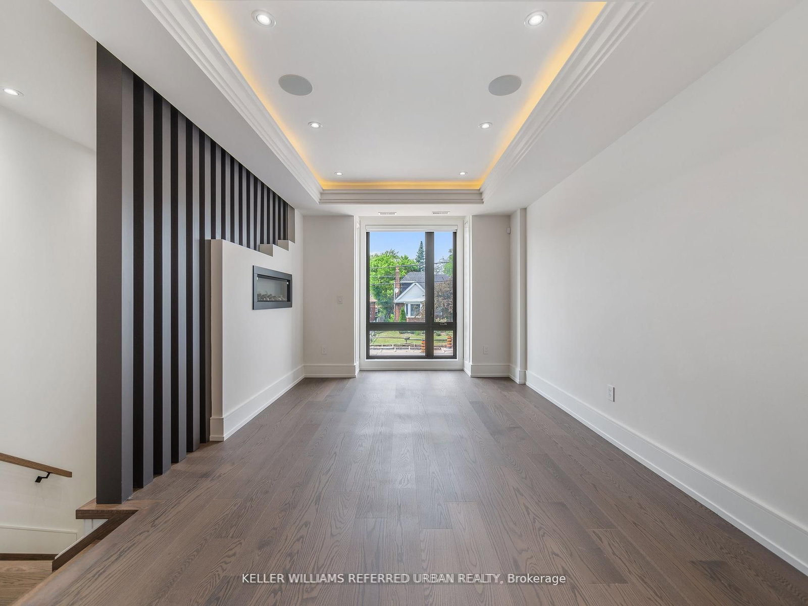 327 Melrose Street - Photo 8
