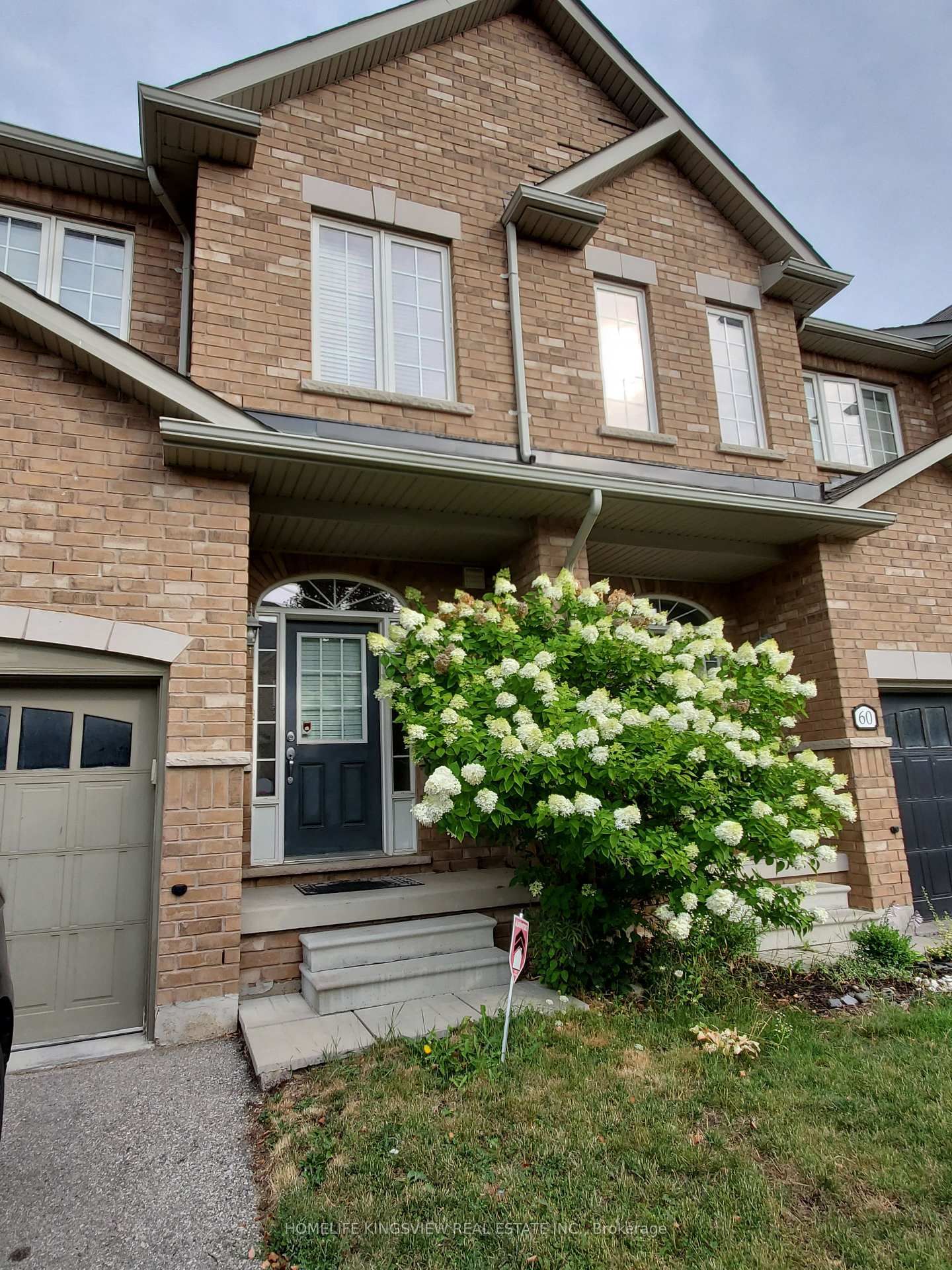 651 Farmstead Drive, Unit 59