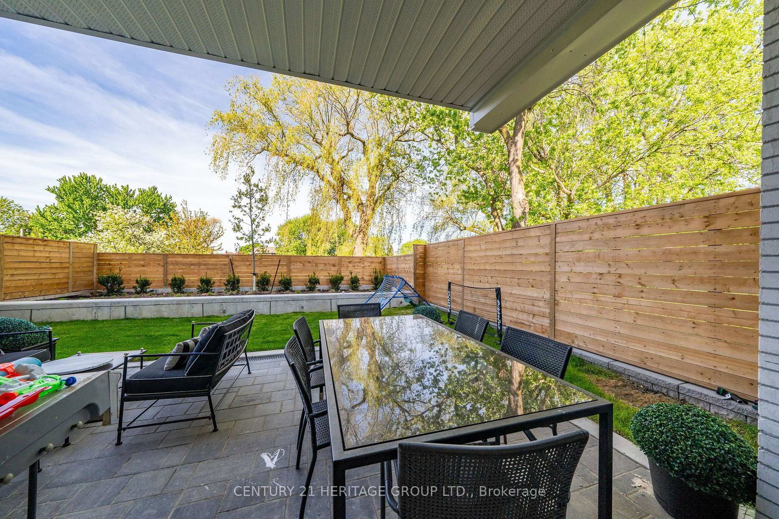 722 Marlee Avenue, Unit 102 - Photo 31
