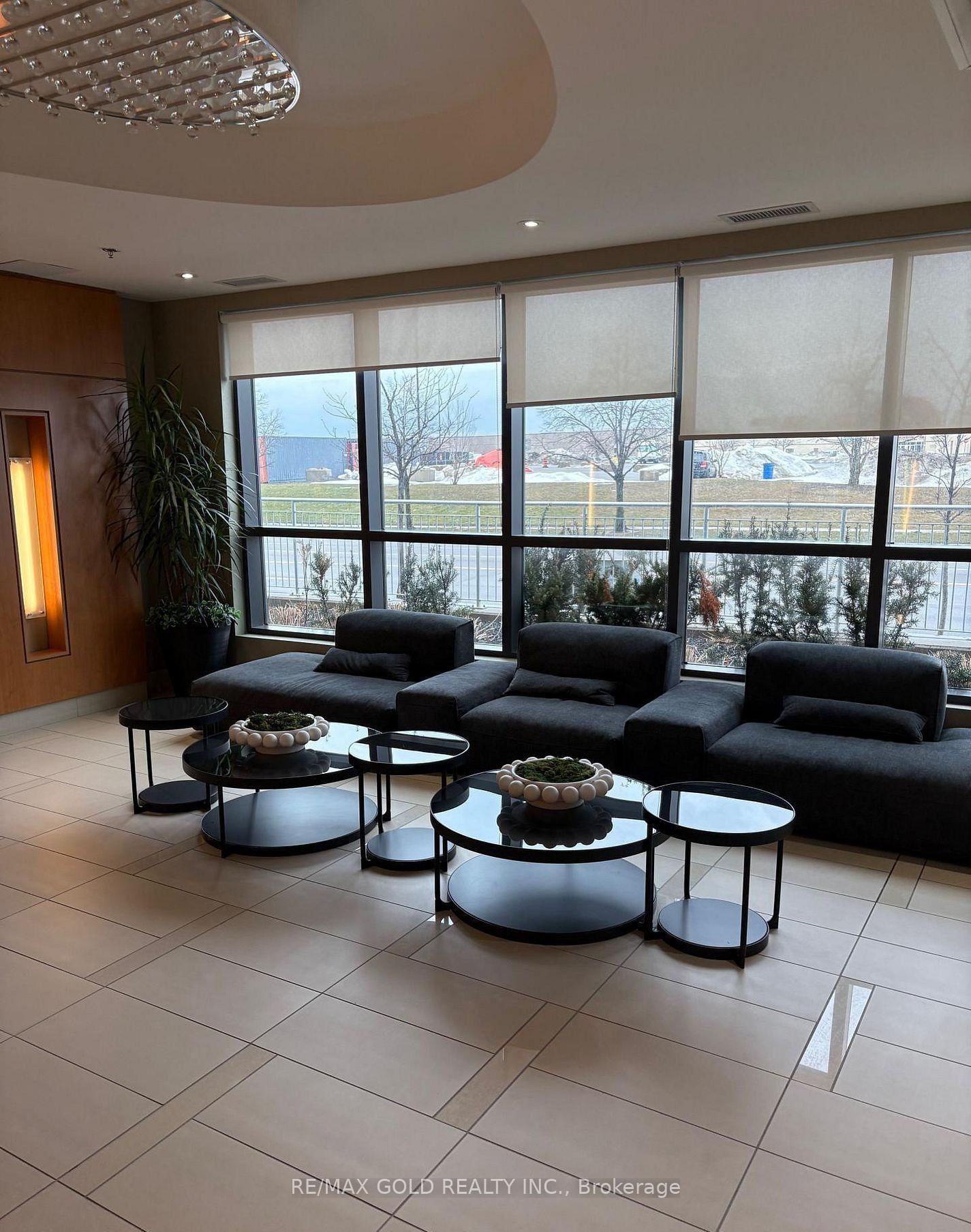 840 Queens Plate Drive, Unit 501 - Photo 24