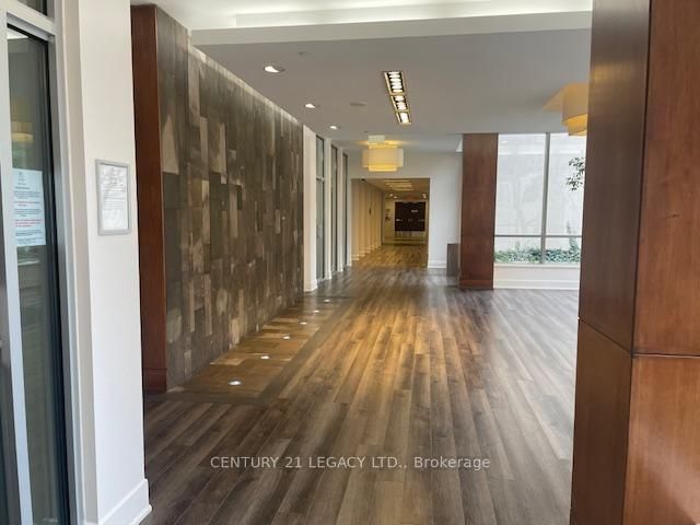 3880 Duke Of York Boulevard, Unit 1608 - Photo 34