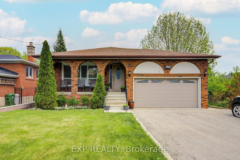 593A Scarlett Road N