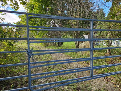 9414 First Line Nassagaweya • Milton, ON photo 2