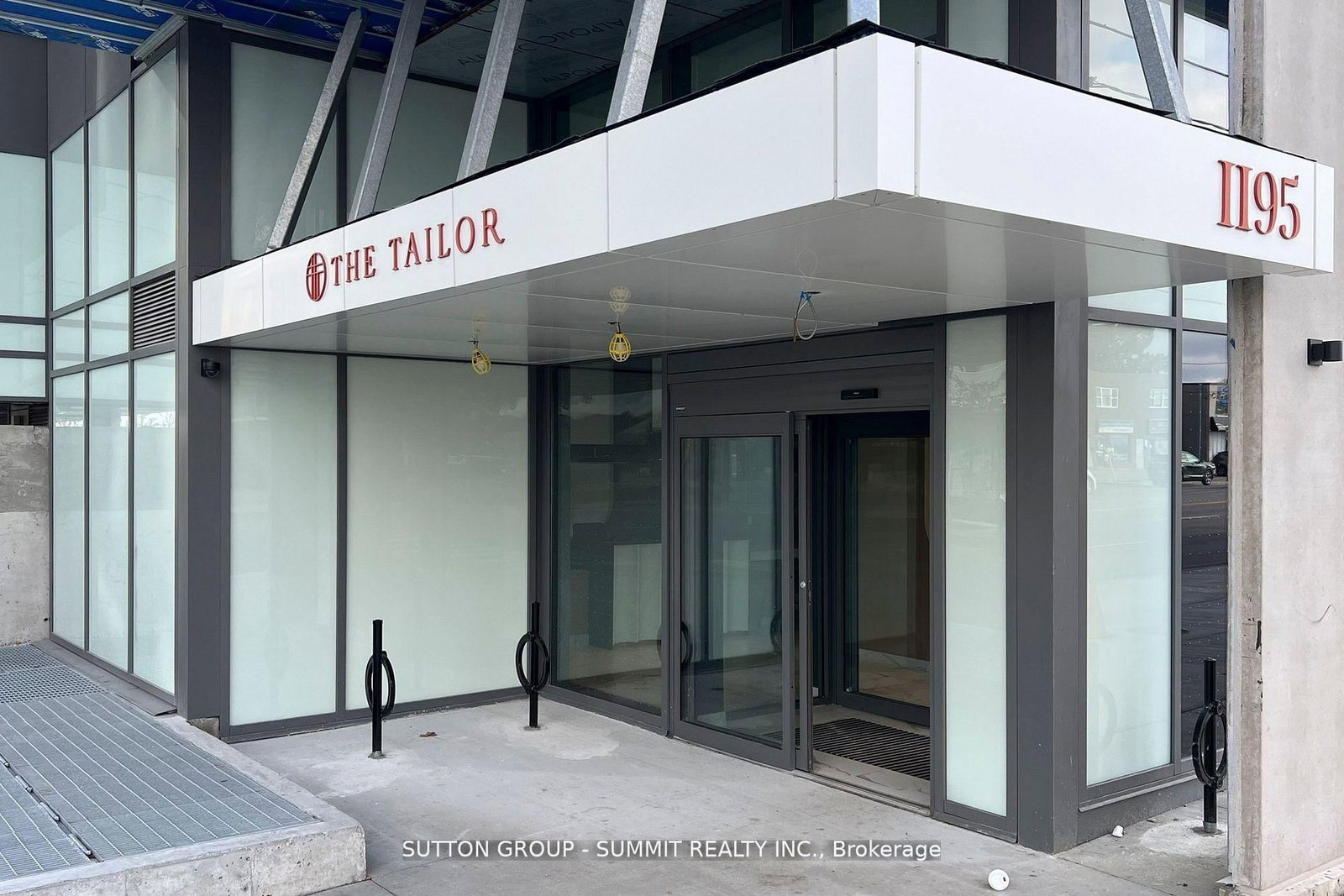 801-1195 The Queensway Street, Toronto, ON, photo 2
