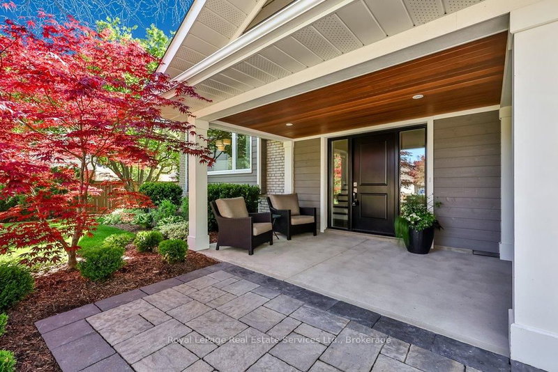1528 Warland Road