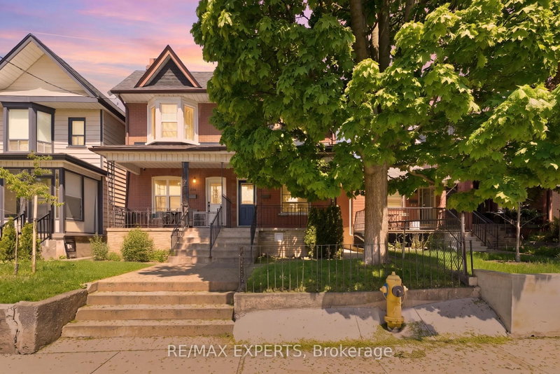 148 Ascot Ave, Toronto, Ontario