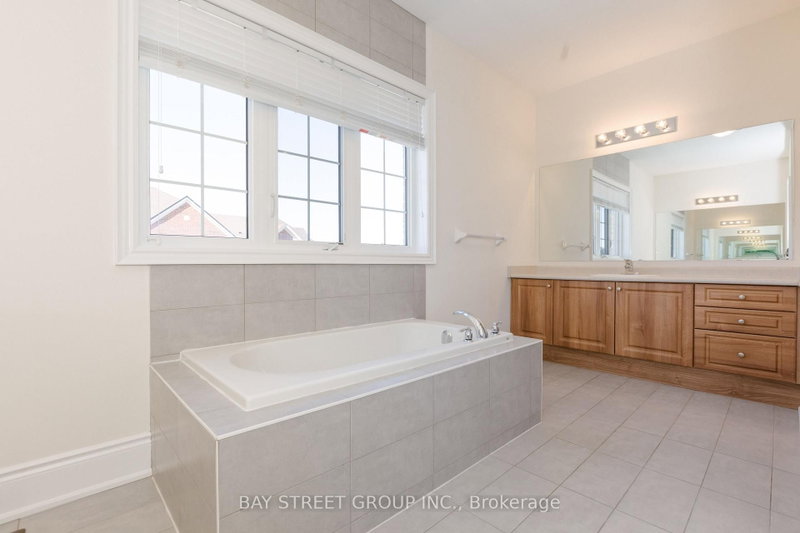 3127 Streamwood Oakville,ON L6H 0T2 — Photo 28