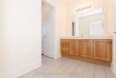 3127 Streamwood Oakville,ON L6H 0T2 — Photo 38