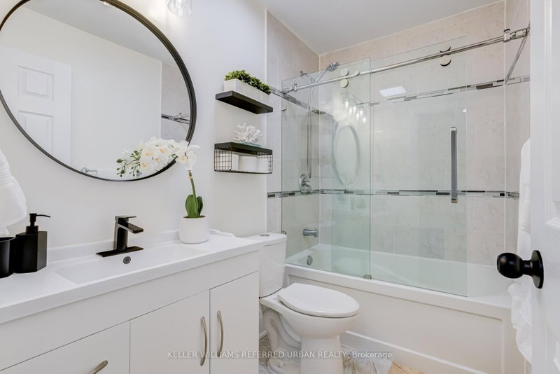 6540 Falconer Mississauga,ON L5N 1M1 — Photo 37