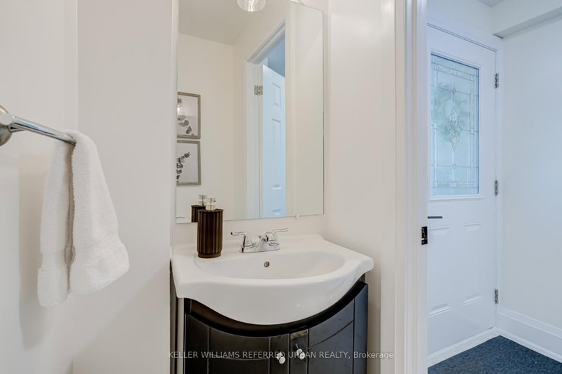 6540 Falconer Mississauga,ON L5N 1M1 — Photo 9