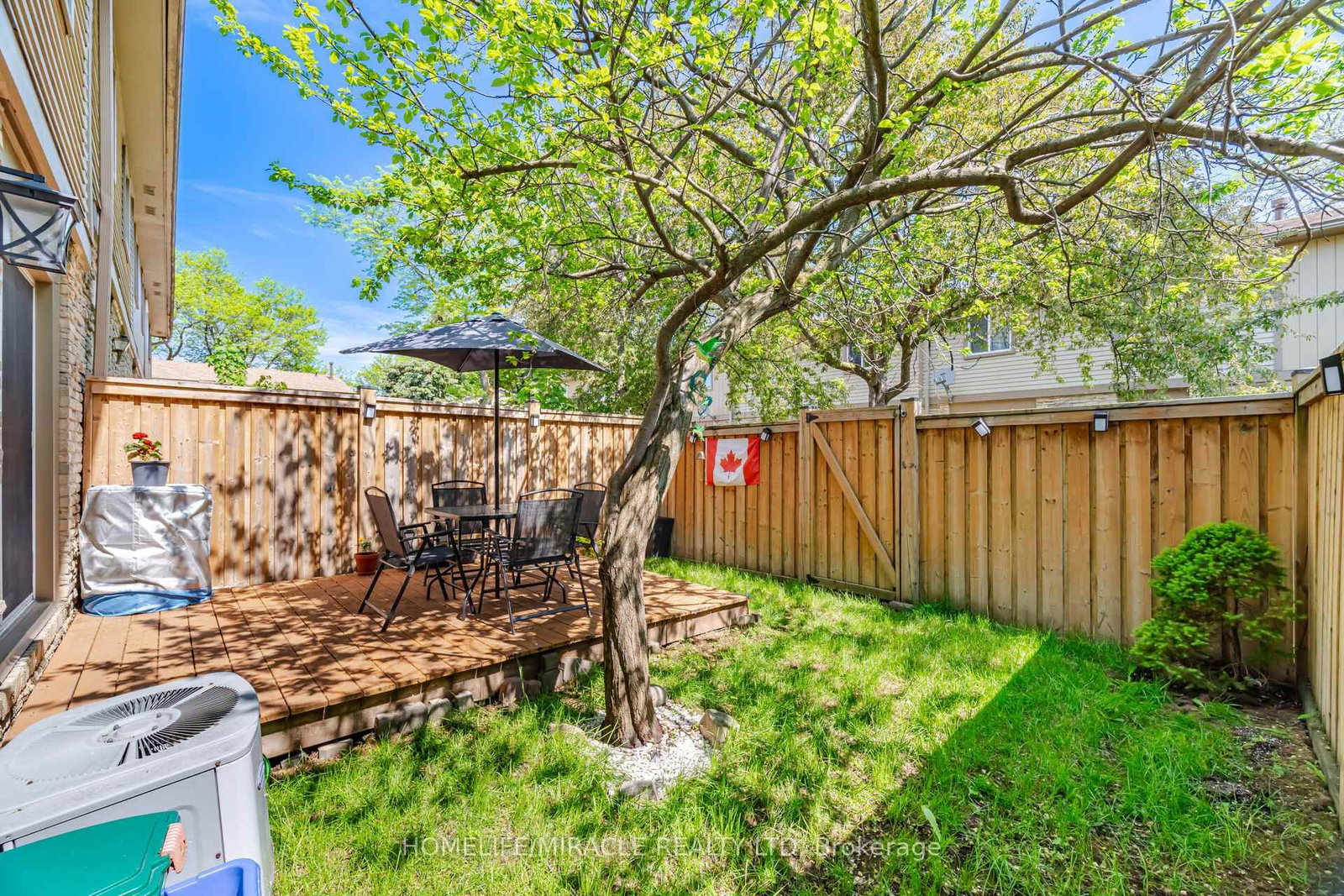 57 Hansen Road N, Unit 16 - Photo 37