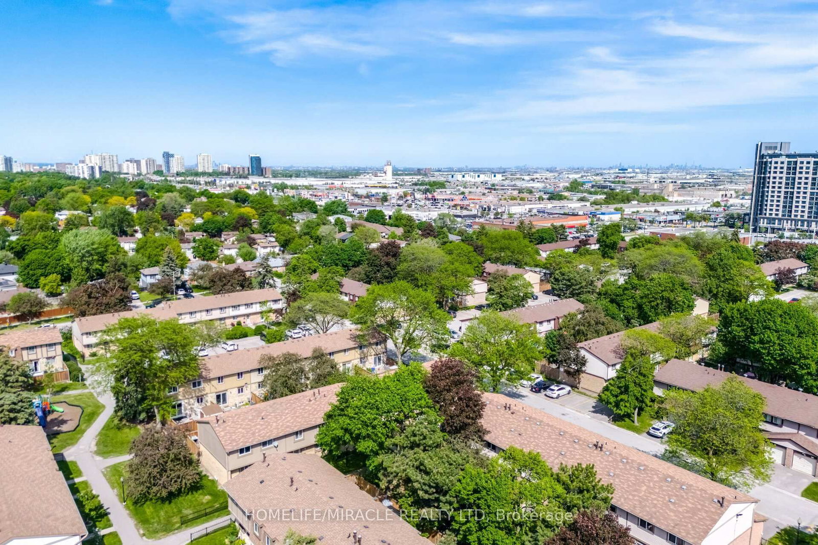 57 Hansen Road N, Unit 16 - Photo 50