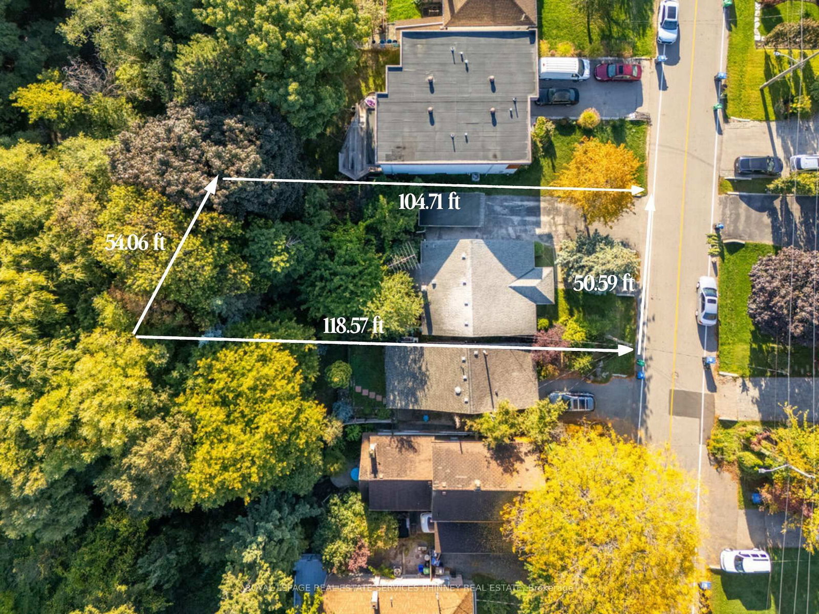 945 Beechwood Mississauga,ON L5G 4E3
