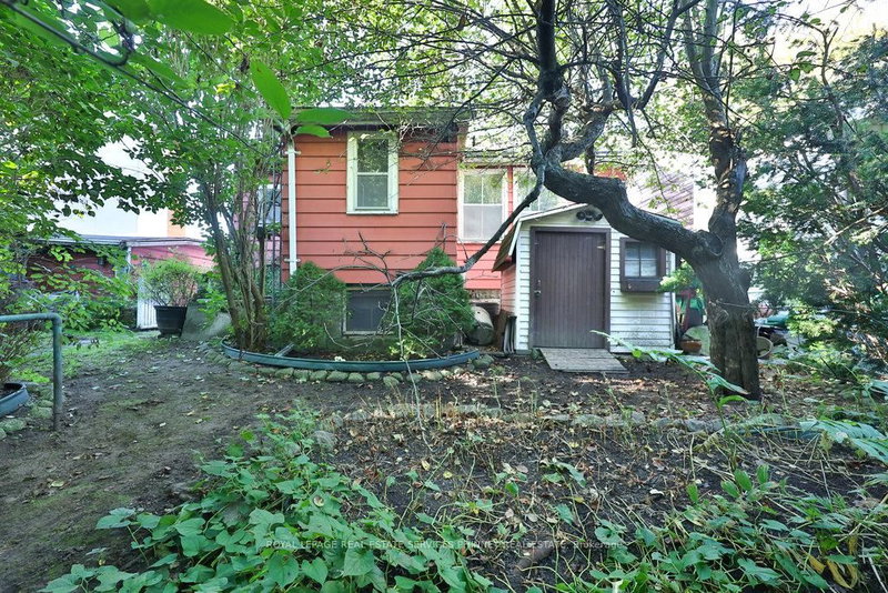 945 Beechwood Mississauga,ON L5G 4E3 — Photo 32