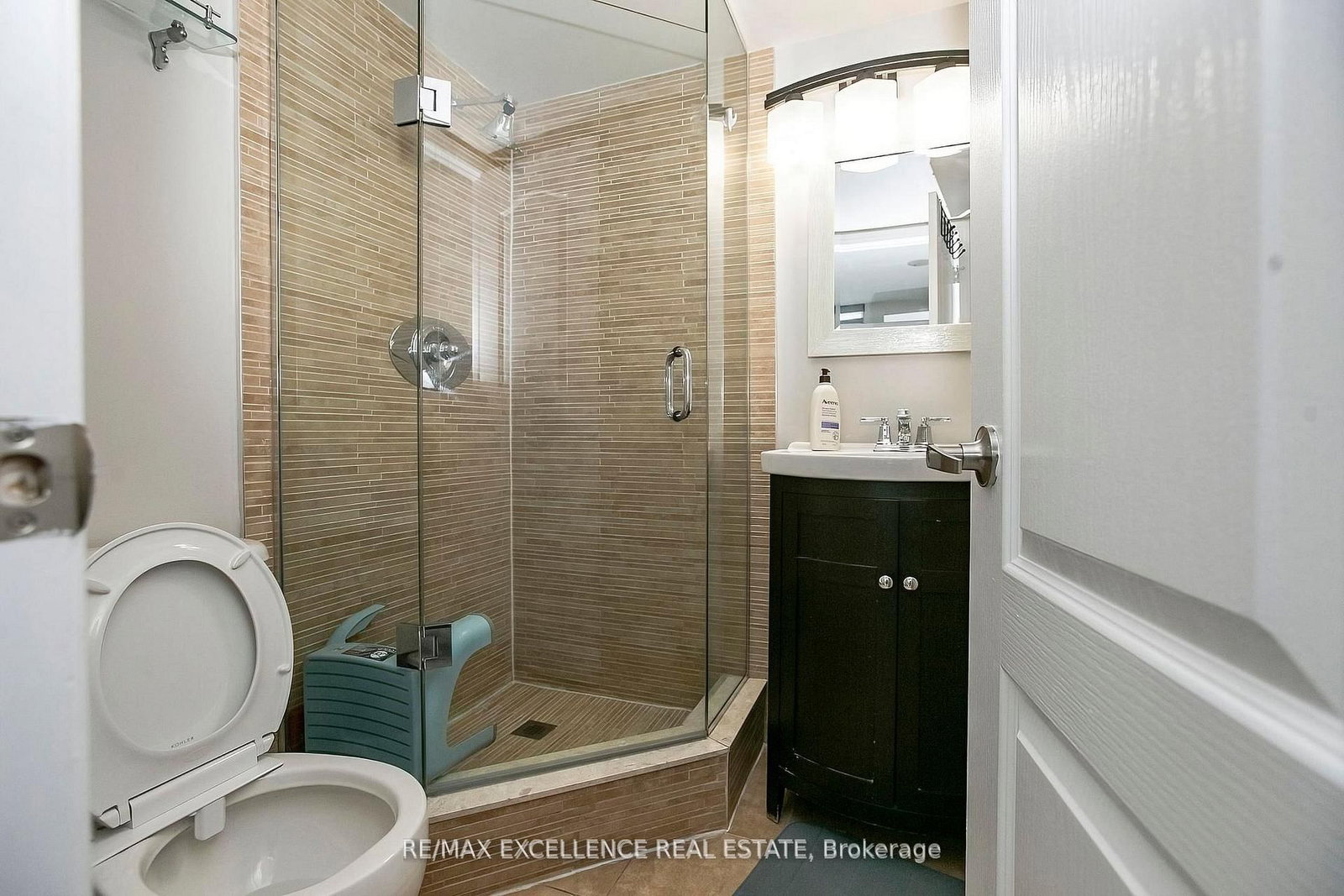 33 Elm Drive, Unit 2102 - Photo 26