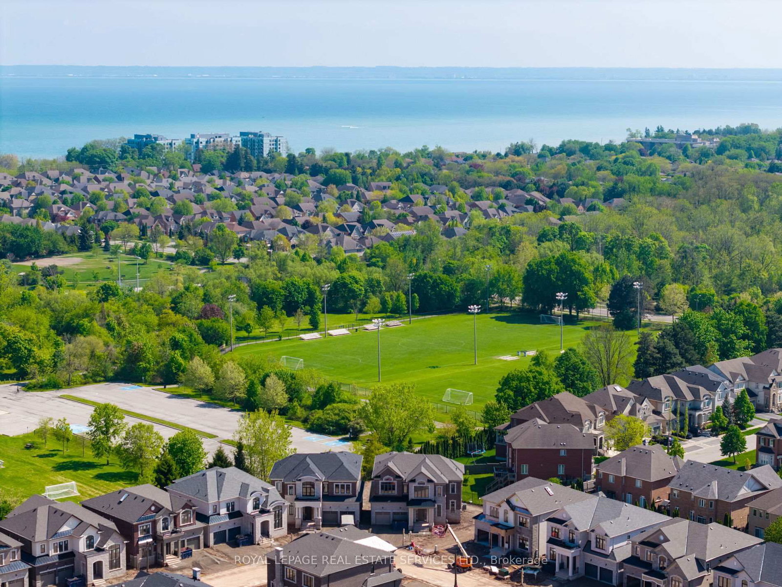 147 Innville Crescent • Oakville, ON photo 47