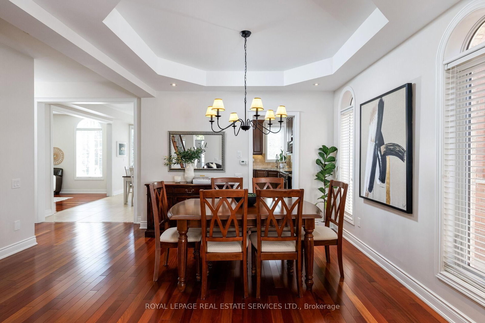 147 Innville Crescent • Oakville, ON photo 9