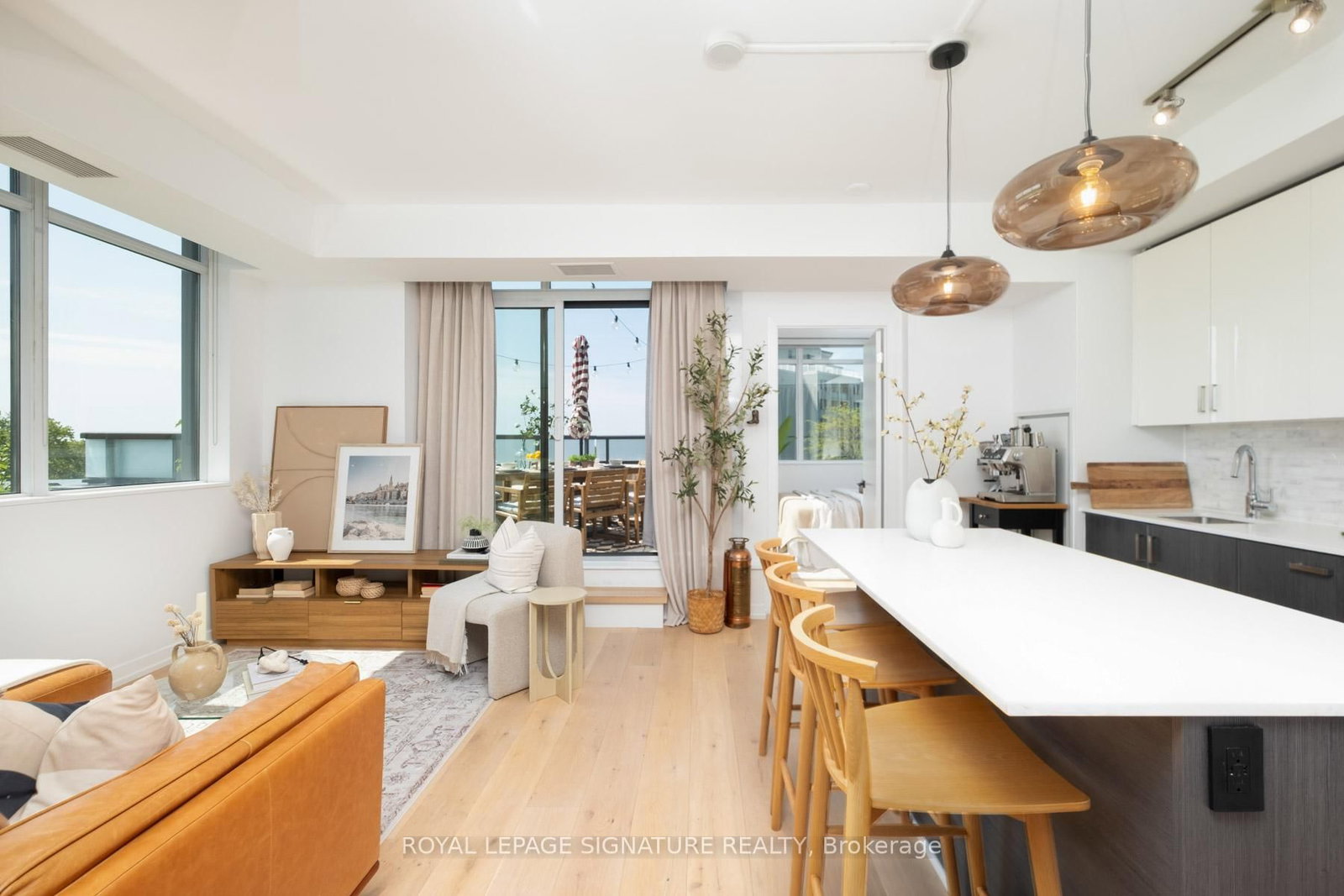Condo for sale at 610-36 Howard Park Avenue, Toronto, Ontario, M6R 0A5 - Roncesvalles - MLS: W13210250