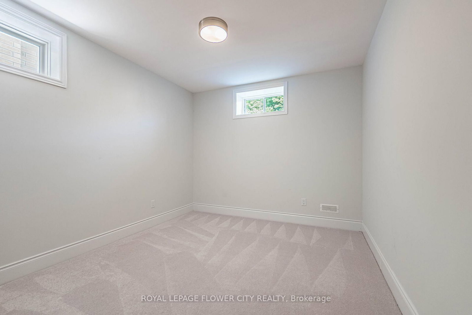 14 Richard Oxtoby Road • Caledon, ON photo 10