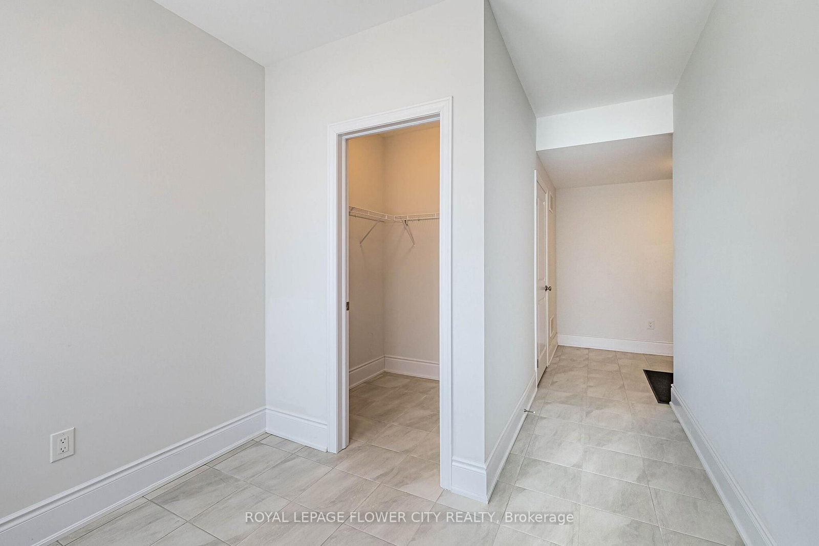 14 Richard Oxtoby Road • Caledon, ON photo 9