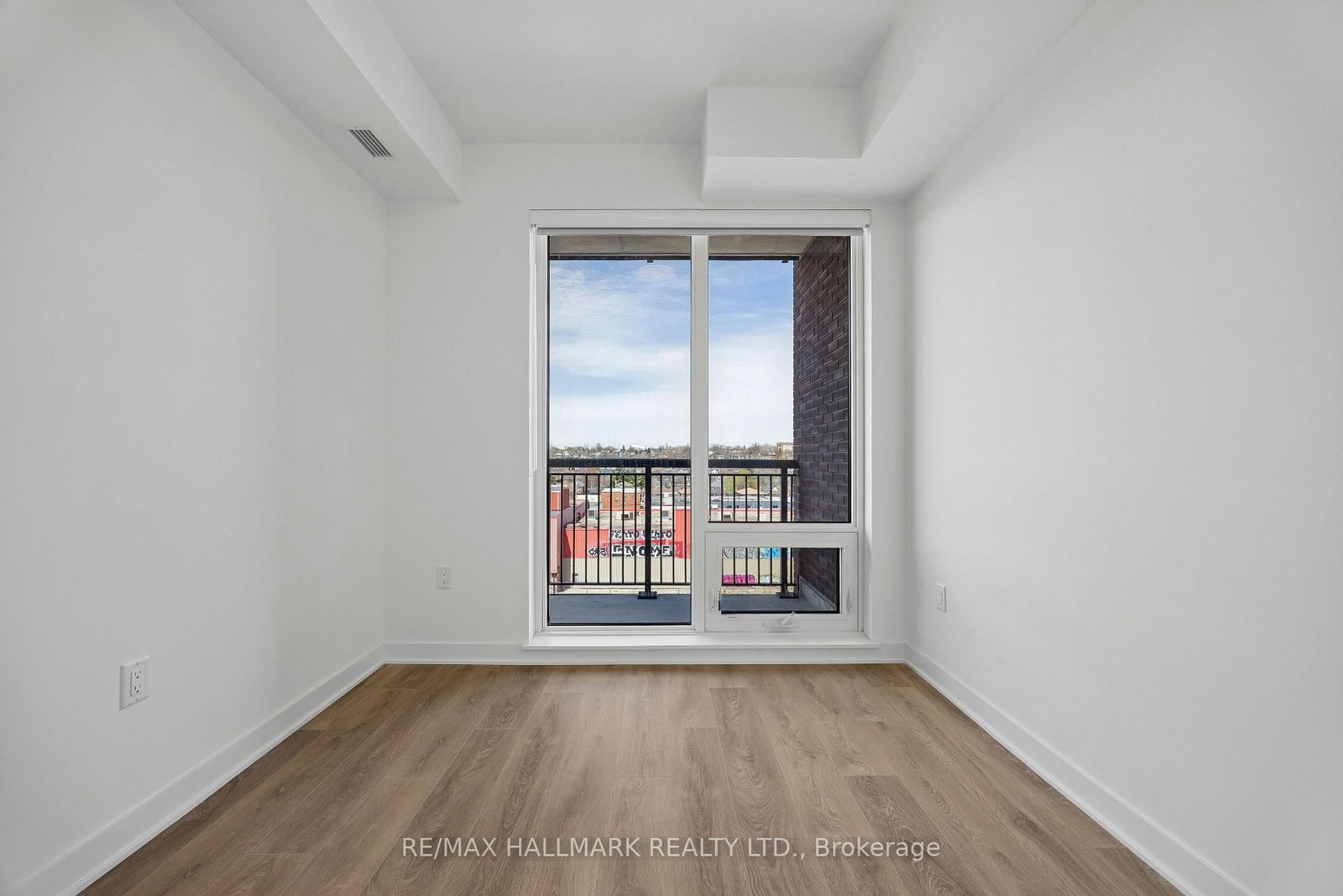 1185 Dupont Street, Unit 515 - Photo 9