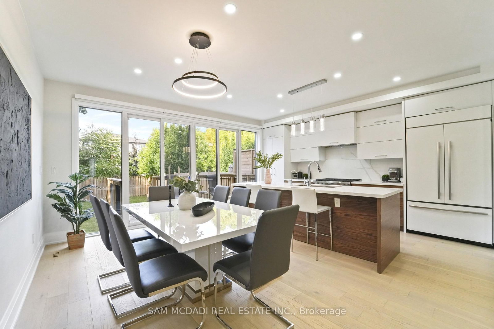 11B Maple Avenue N • Mississauga, ON photo 12