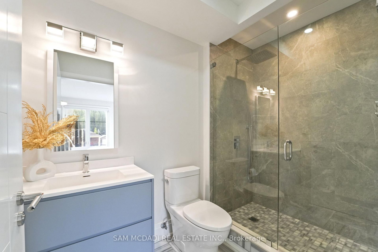 11B Maple Avenue N • Mississauga, ON photo 19