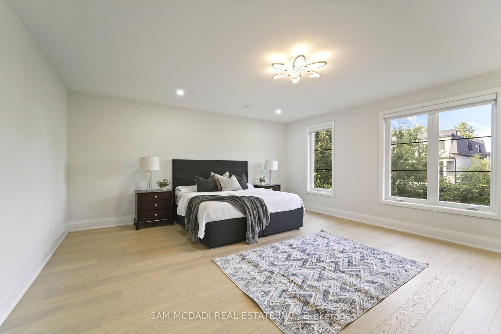 11B Maple Avenue N • Mississauga, ON photo 23