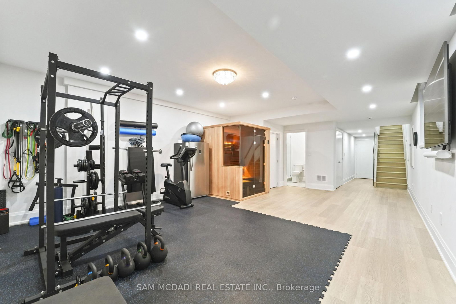 11B Maple Avenue N • Mississauga, ON photo 37