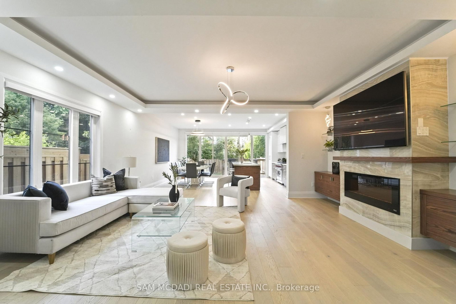11B Maple Avenue N • Mississauga, ON photo 5