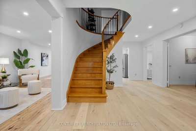 5393 Glen Erin Drive — photo 6