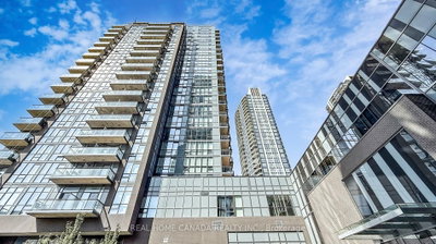 Condominium Apartment in Hurontario