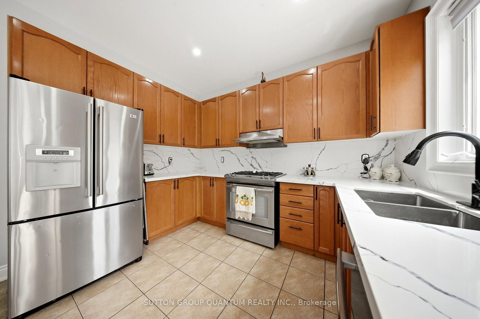 35 Devonsleigh Drive • Brampton, ON photo 16