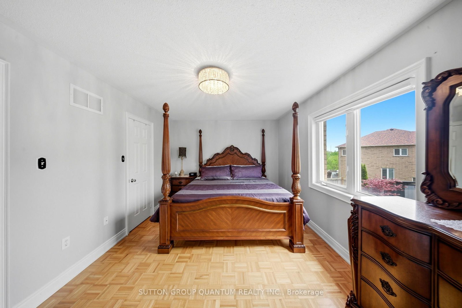 35 Devonsleigh Drive • Brampton, ON photo 26