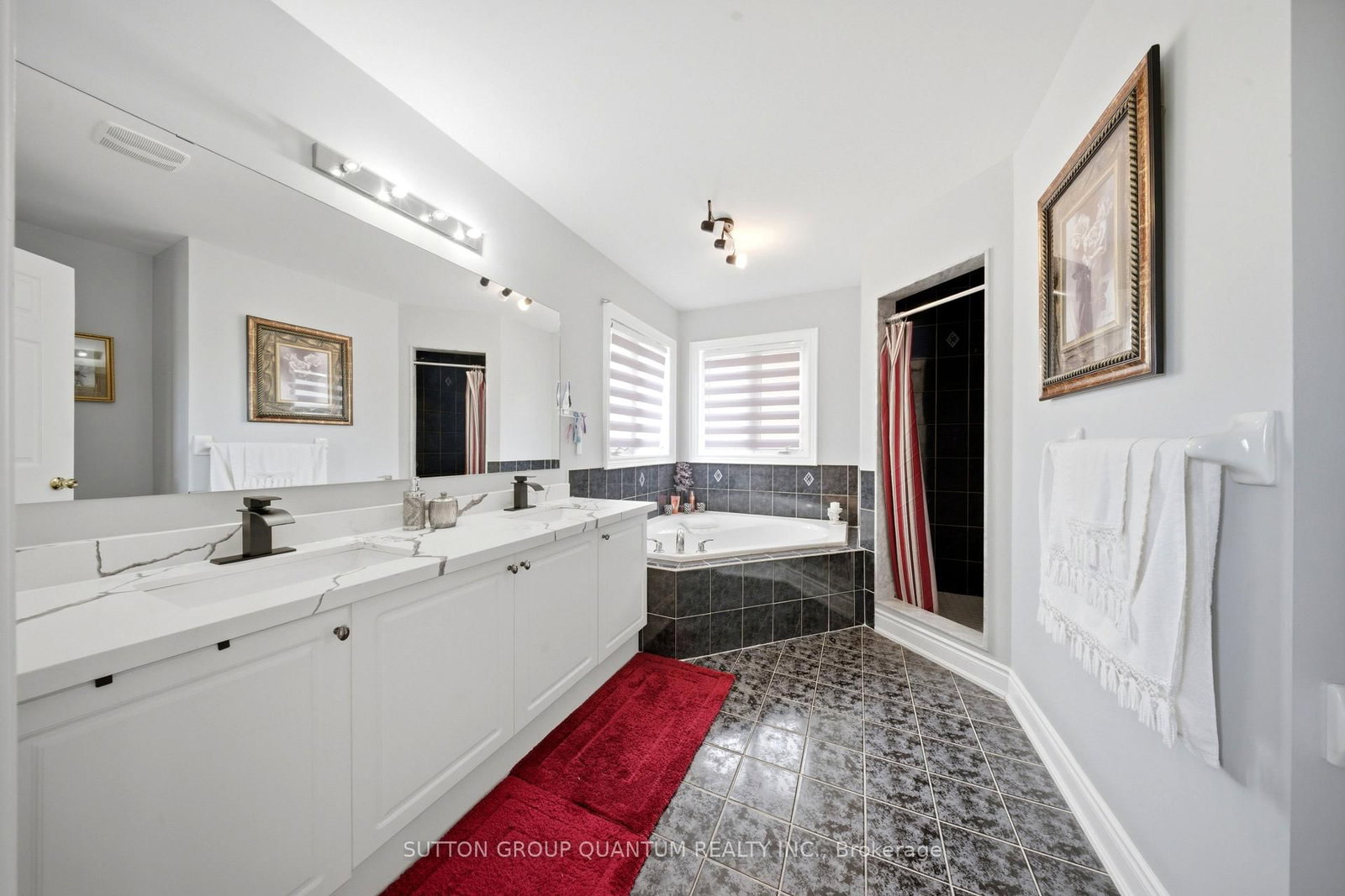 35 Devonsleigh Drive • Brampton, ON photo 27